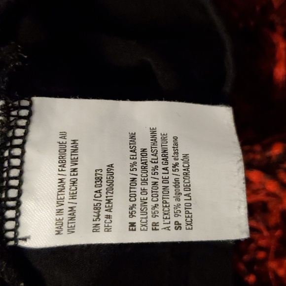 Black long-sleeved tshirt American Eagle size small Men's - Picture 3 of 4